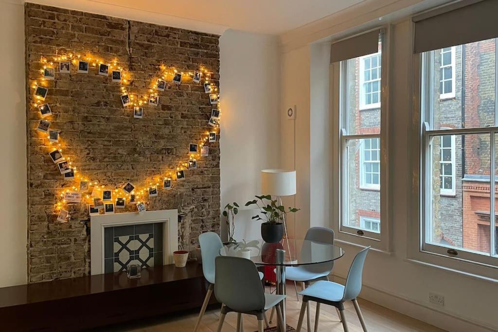 The Flat With The Heart Apartment Лондон Екстериор снимка